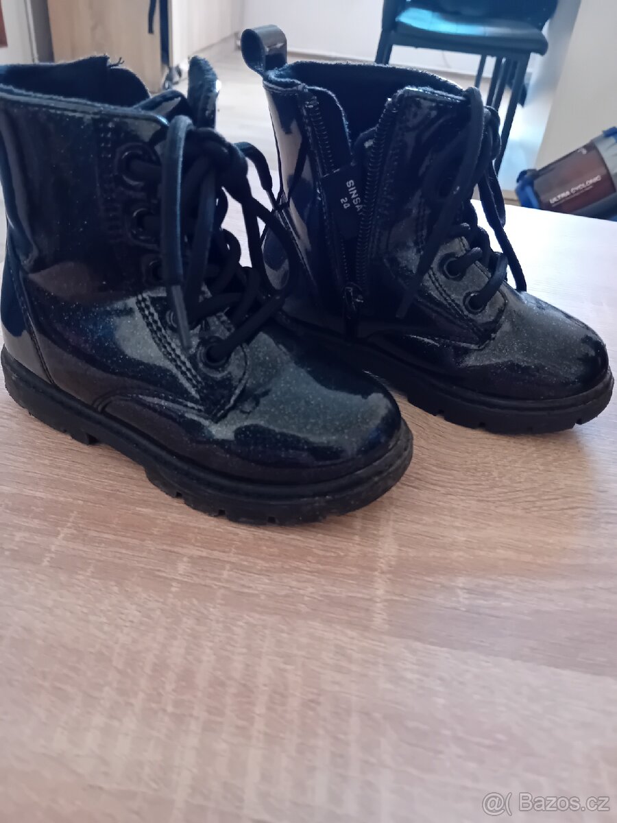 Dětské boty velikost.24 - 4