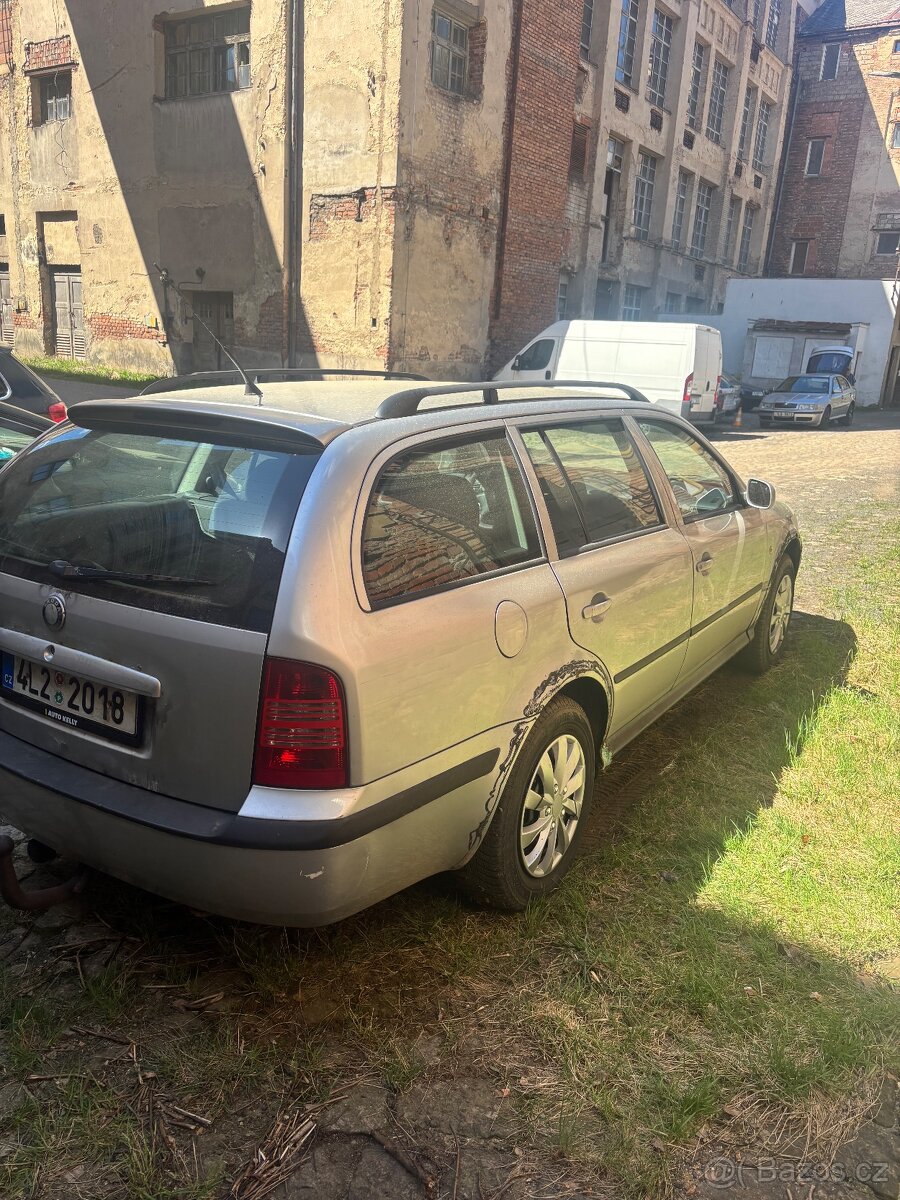 Octavia 1 1.9 tdi - 4