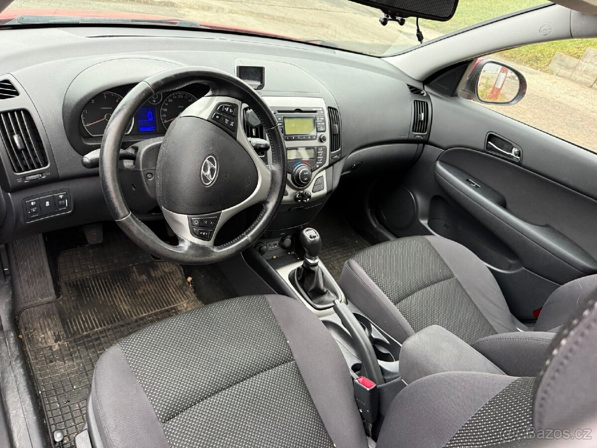 Hyundai I30 cw - 4