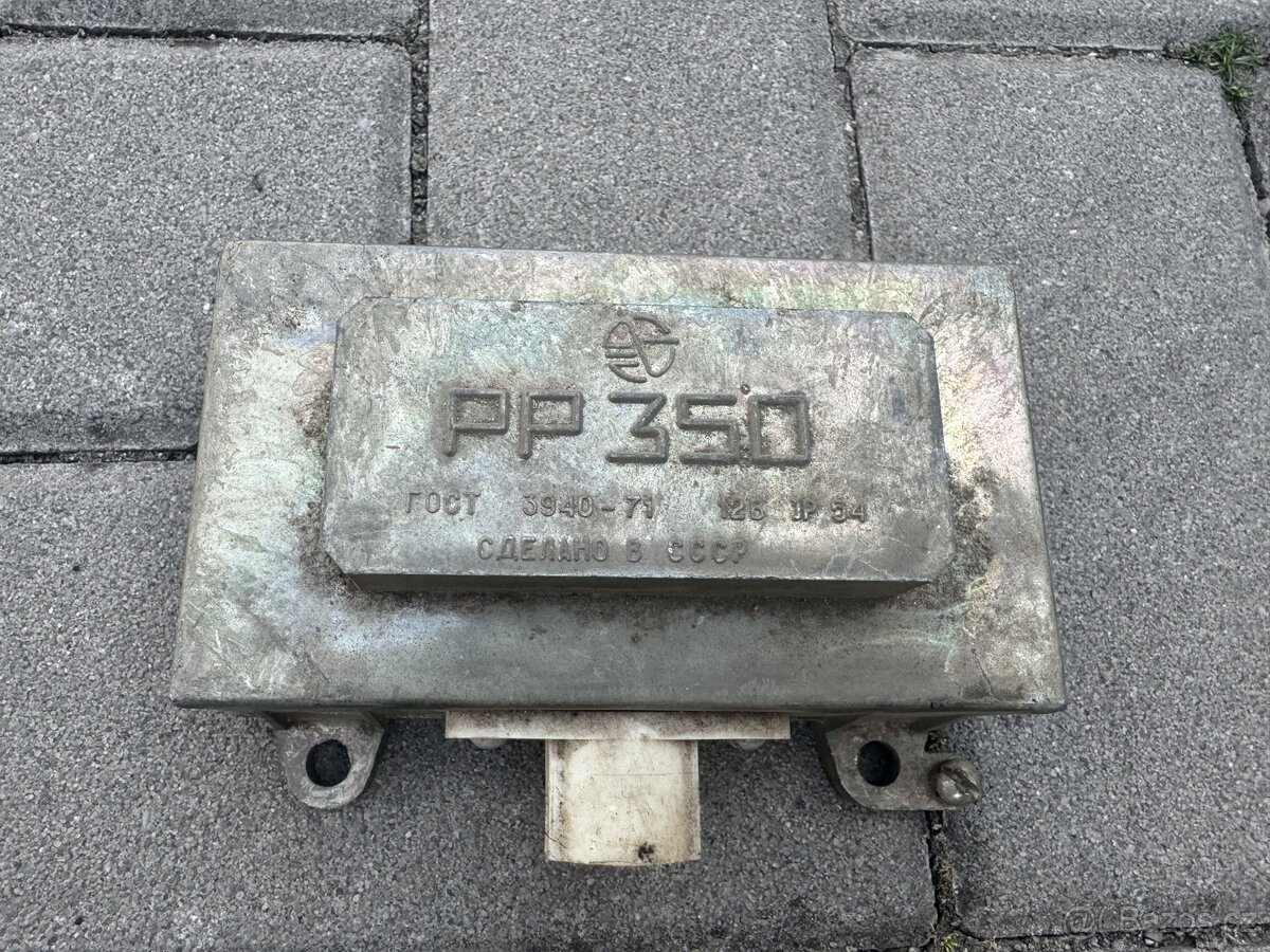 Volha Gaz 21, Gaz 24, dobíjecí rele - 4