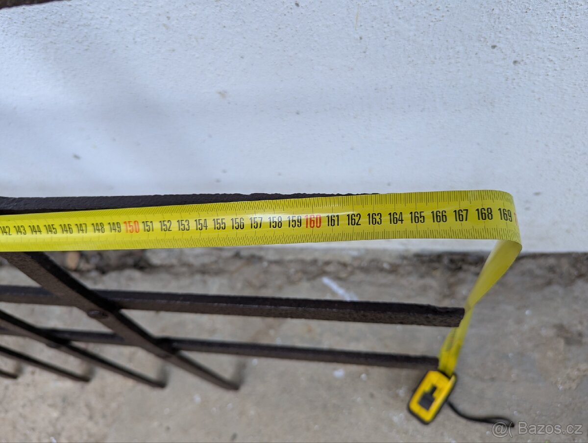 Železná mříž - velmi pěkná c. nabídněte - 4