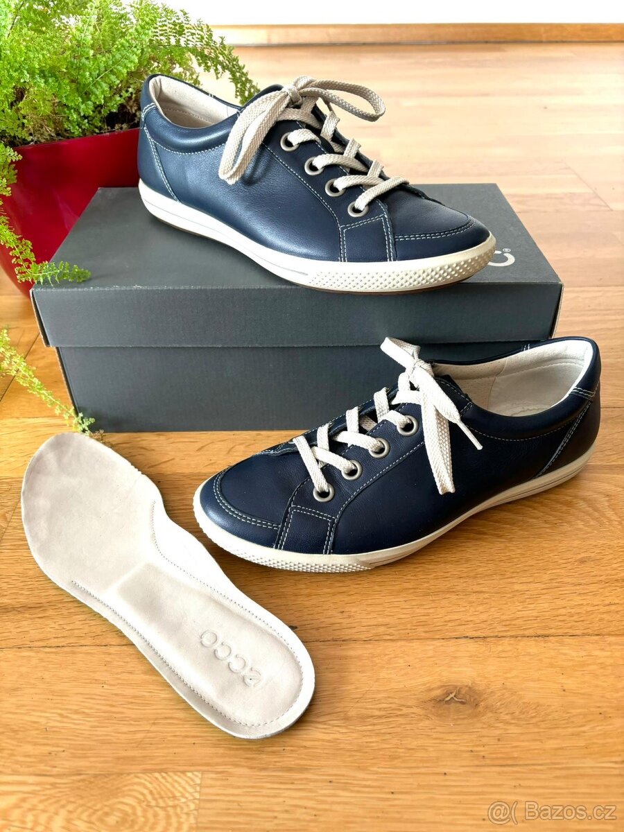 ECCO NOVÉ kožené tenisky 38 - 4