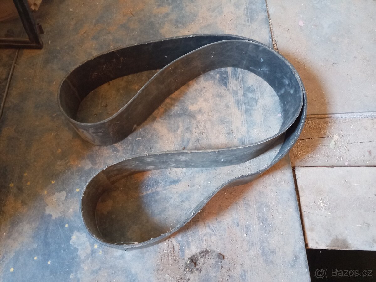 Řemenice + řemen Fortschritt E 512 - 4