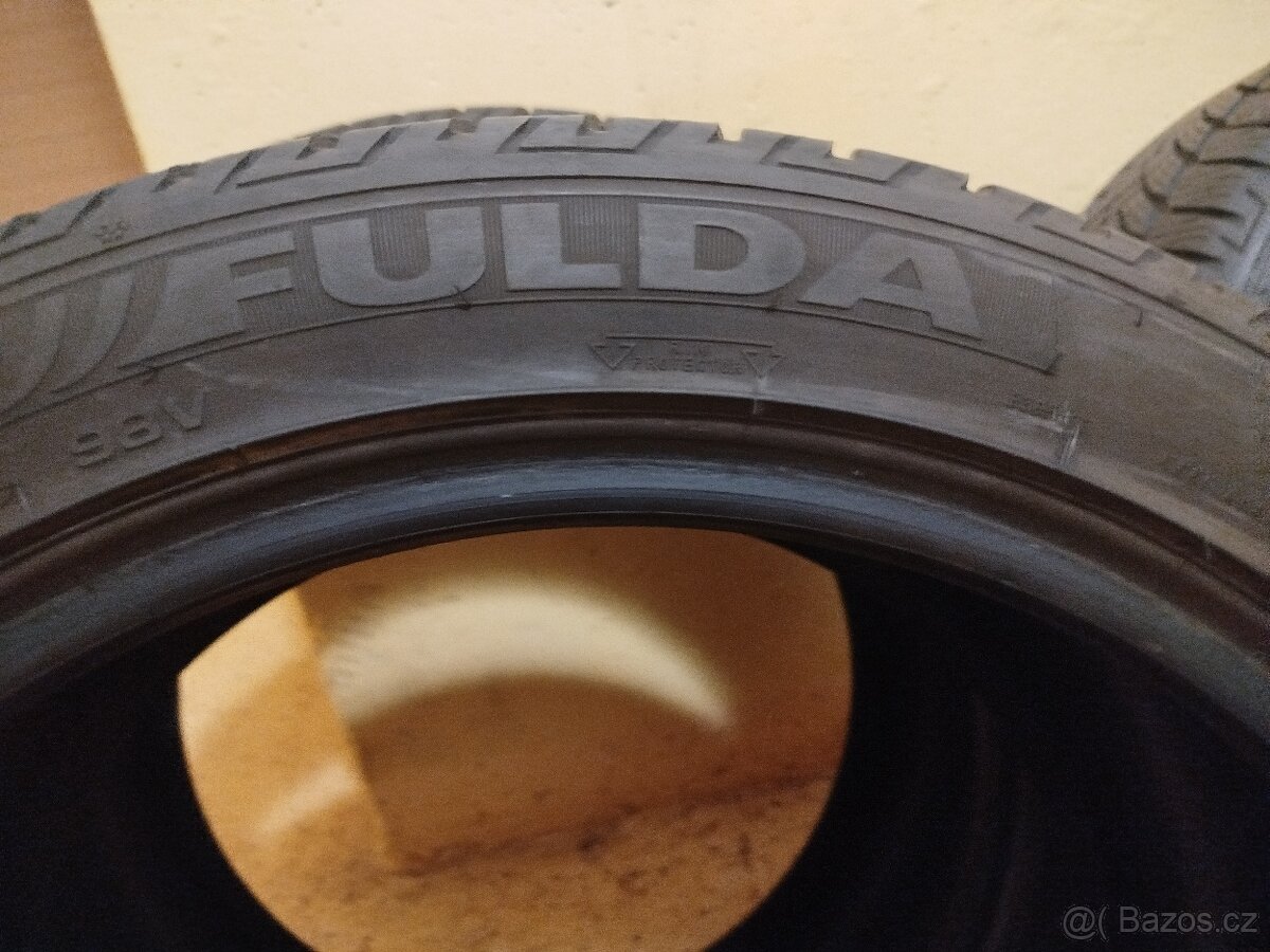 Zimní pneumatiky 235/45/18, FULDA, DOT4121 - 4