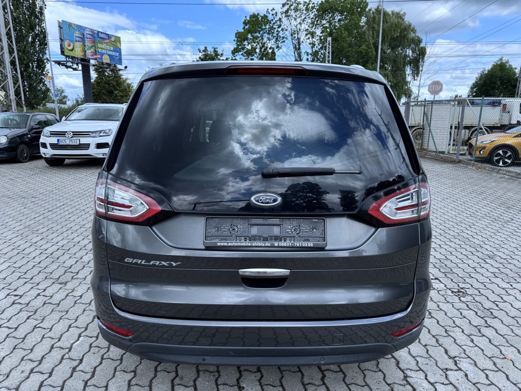 Ford Galaxy, 2.0 TDCi 155 kW Titanium 7 míst - 4