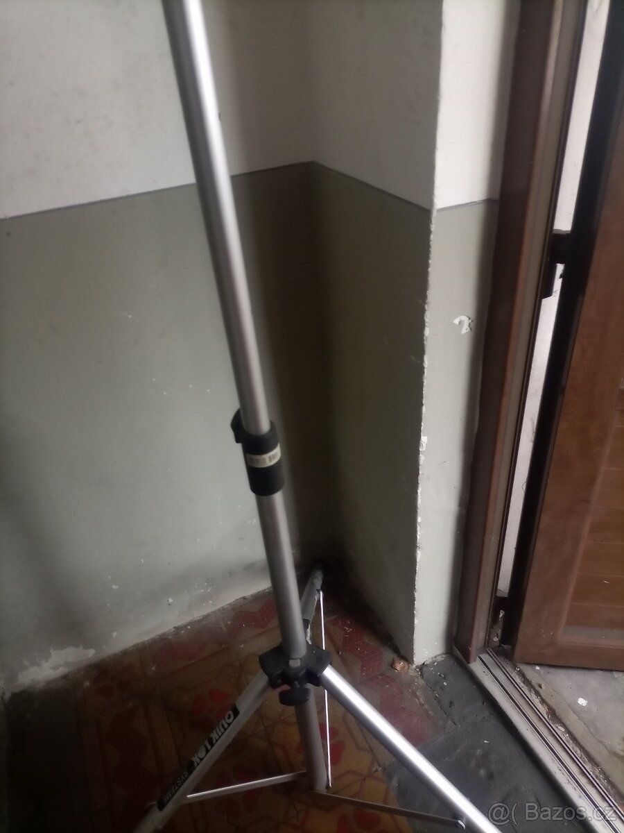 Duralové Stojany na reprobedny kvalitní - 4