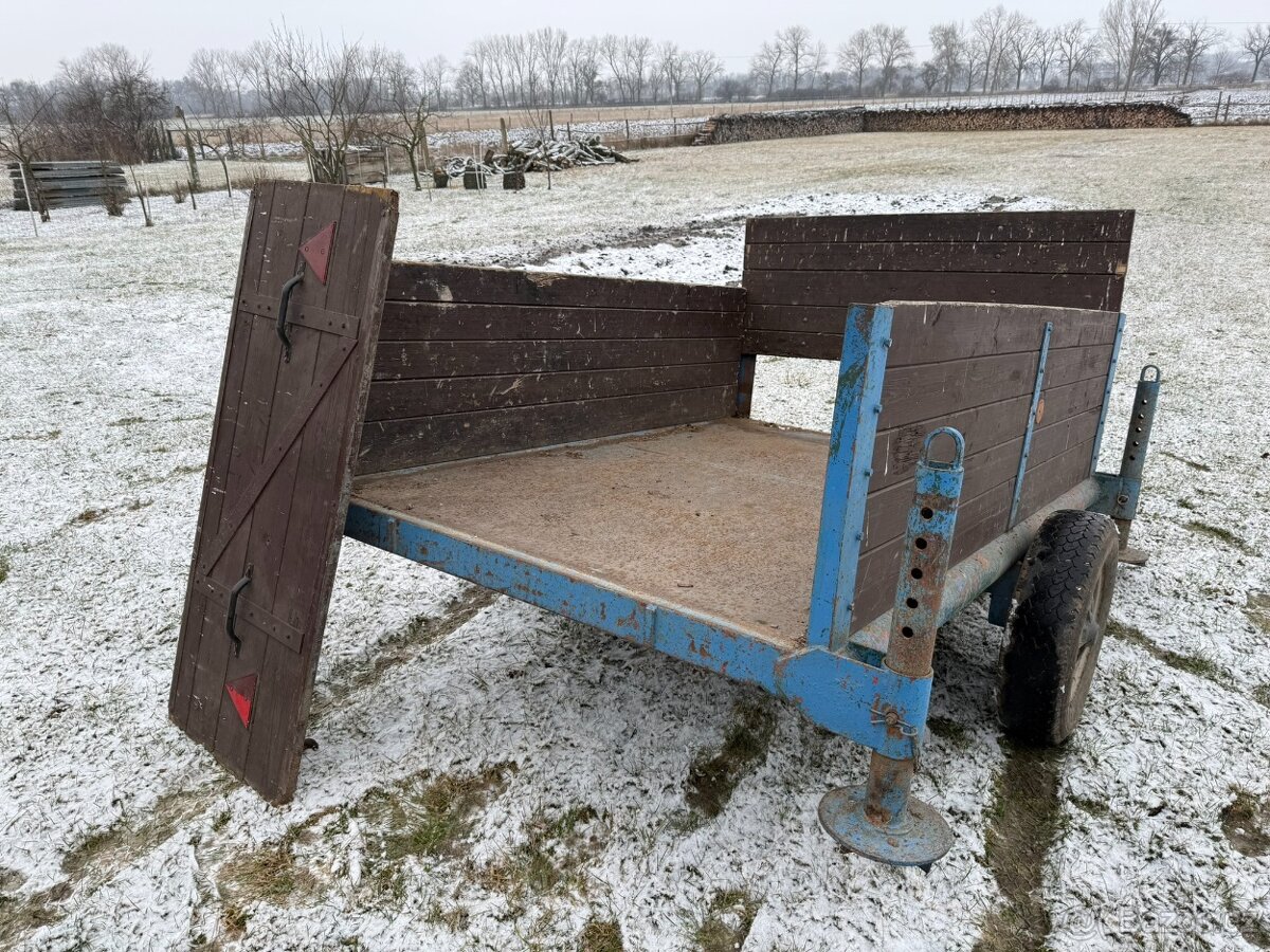 vlečka za traktor - 4