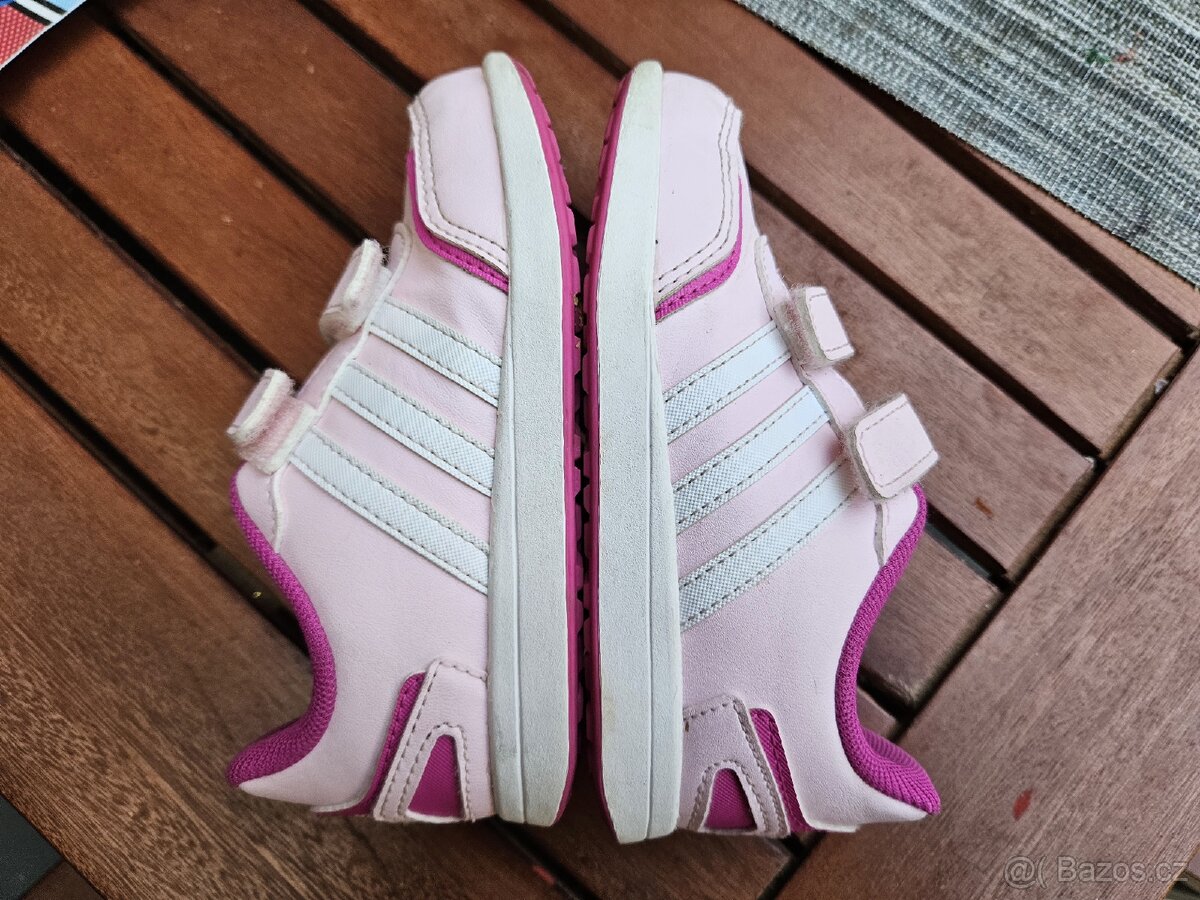 Krásné dětské tenisky Adidas - 4
