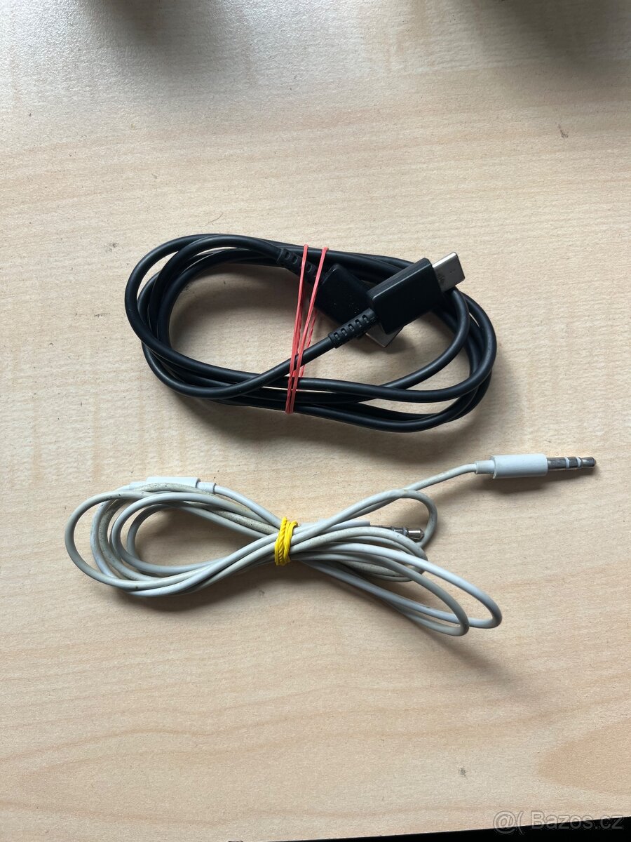 Microsoft Surface Headphones - 4