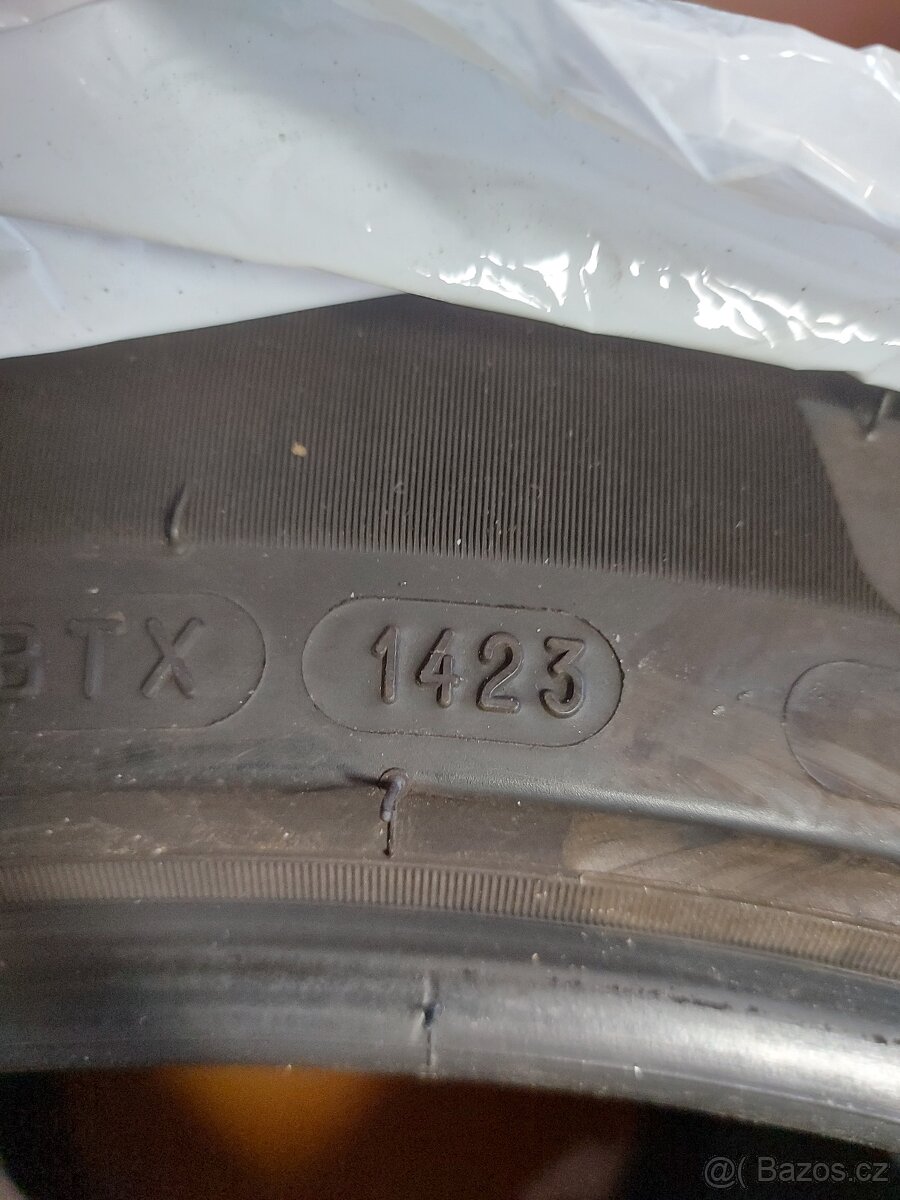 235/45 R18 letní sada - 4