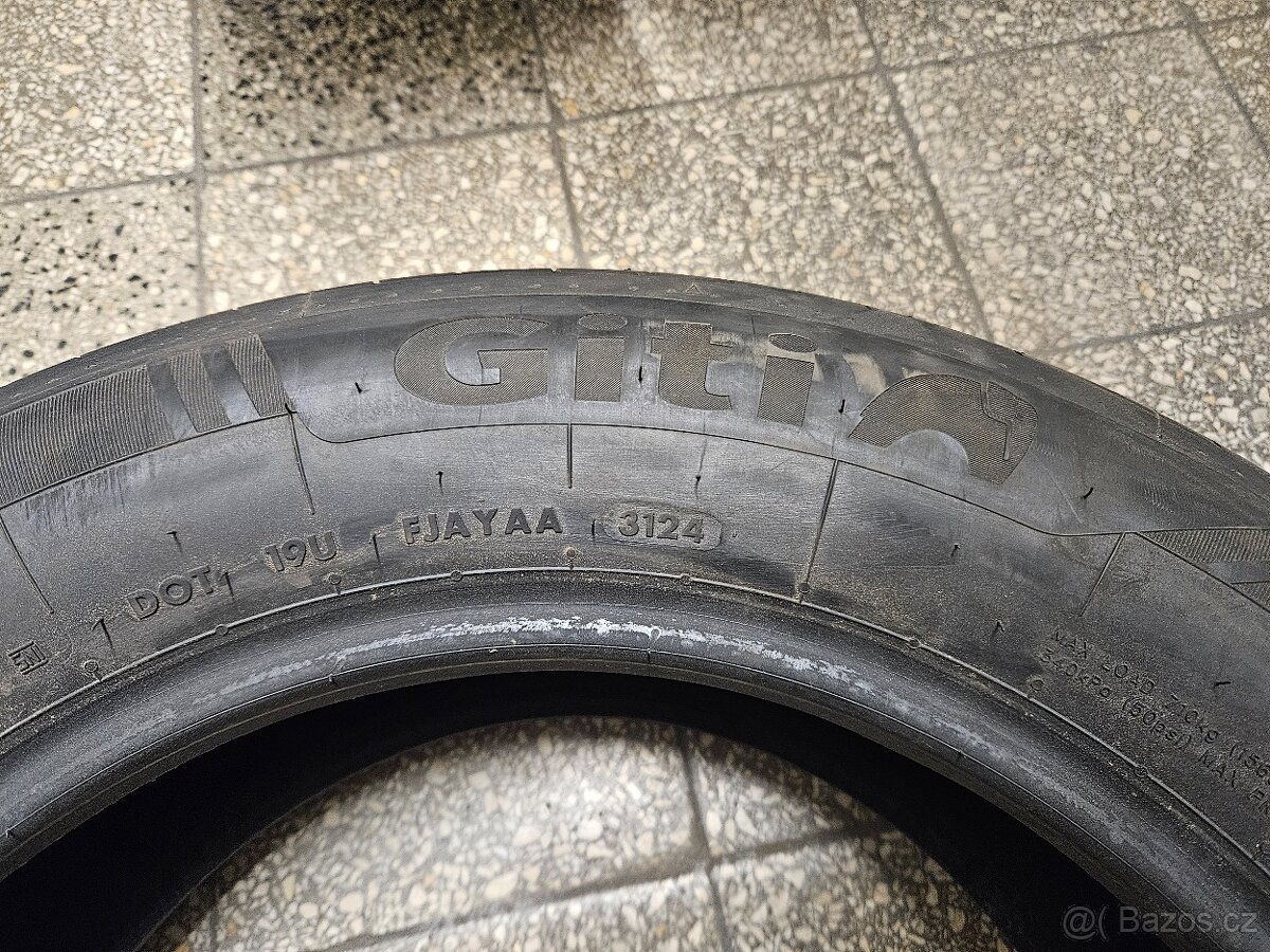 205/60 R16 - 4