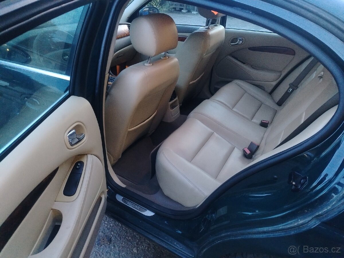 Jaguar S type 2.7 152kw - 4