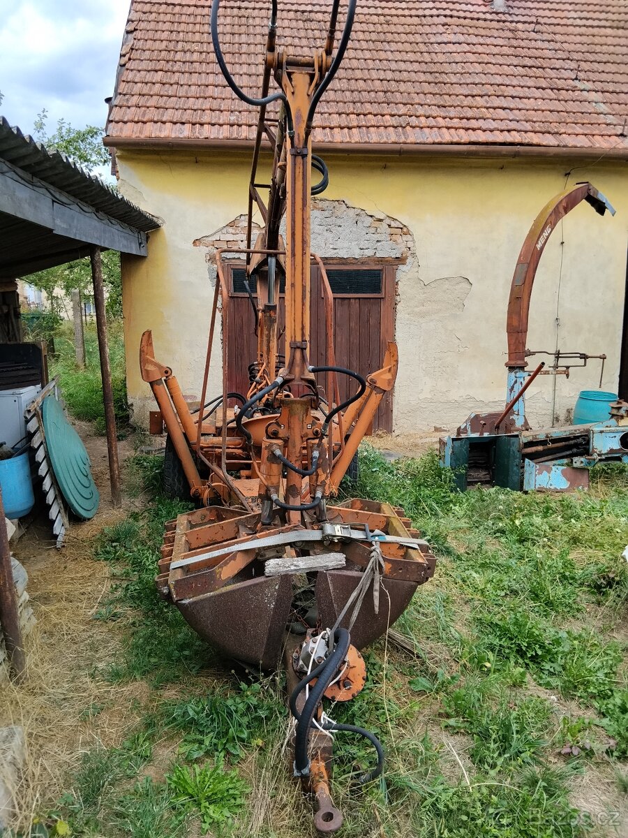 unhz 500 nakladač - 4