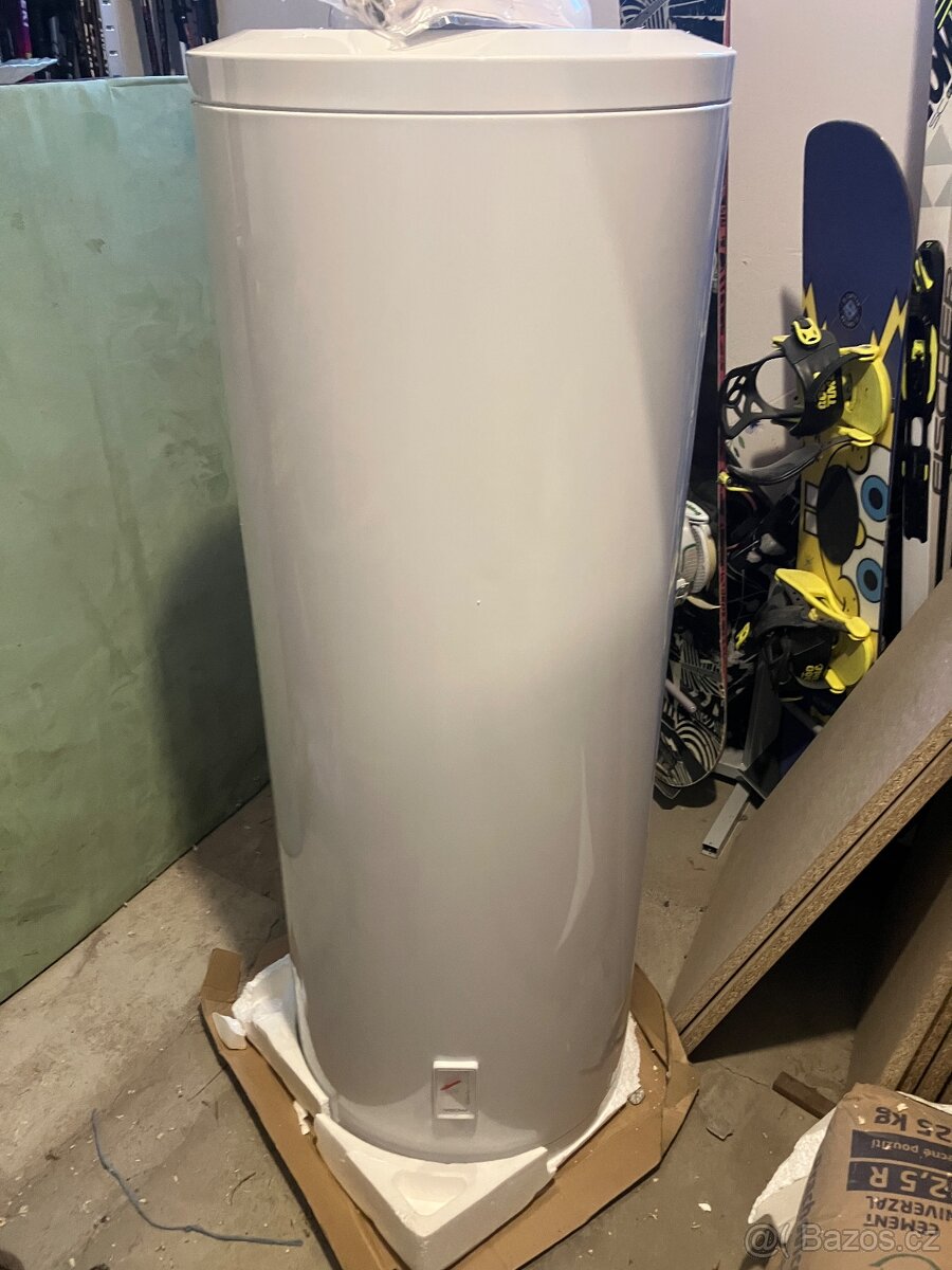 Zcela nový bojler Mora EOM 150 PK 140 litrů - 4