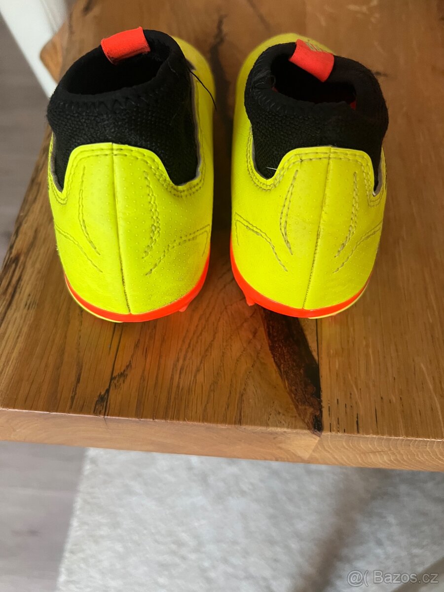 Kopačky beztkaničkové PREDATOR - 4