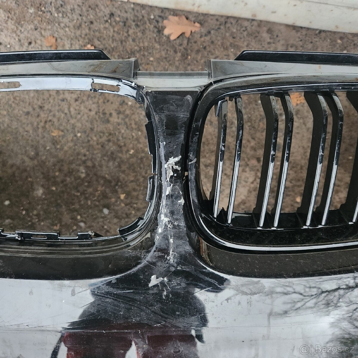 BMW e92 e93 Předni naraznik rok 2008 - 4