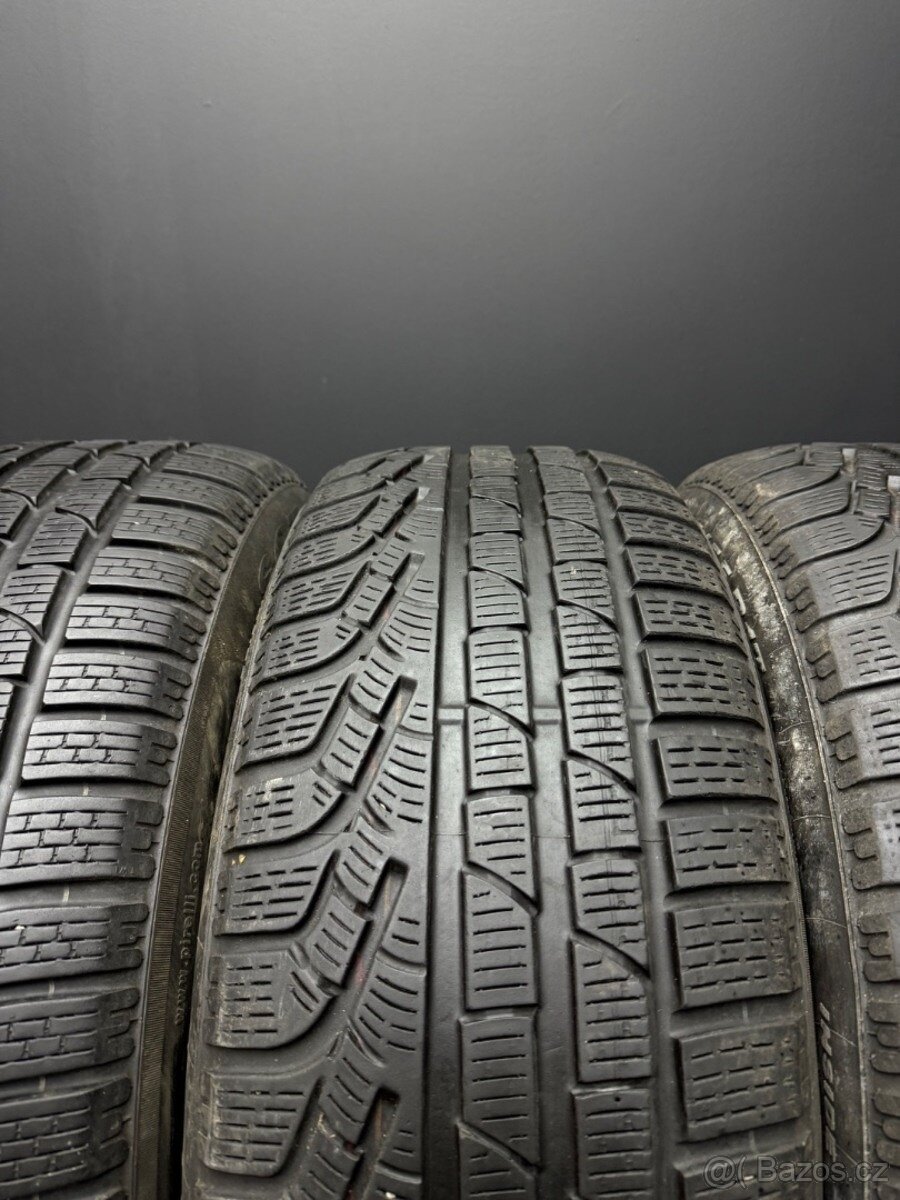 Sada pneu 235/55/17 99H PIRELLI - 4