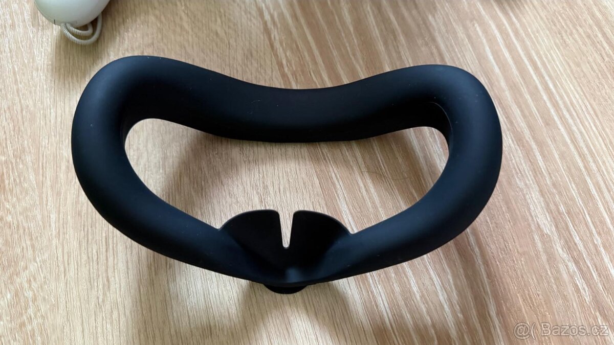 Prodám VR brýle Meta Quest 3S, 128 GB - 4