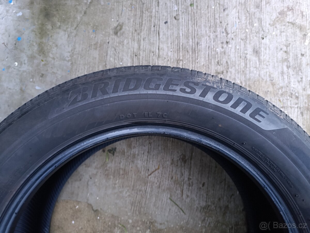 235/55 R18 100H letni - 4