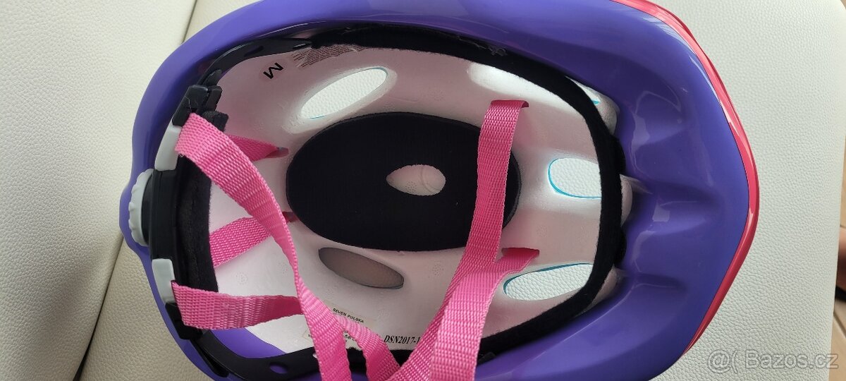 Dětská přilba/helma Frozen Elza a Anna vel. M 52-56cm - 4