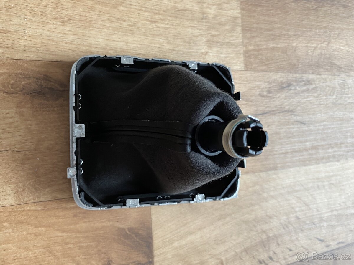 Řadicí páka s manžetou VW Passat B6 - 4