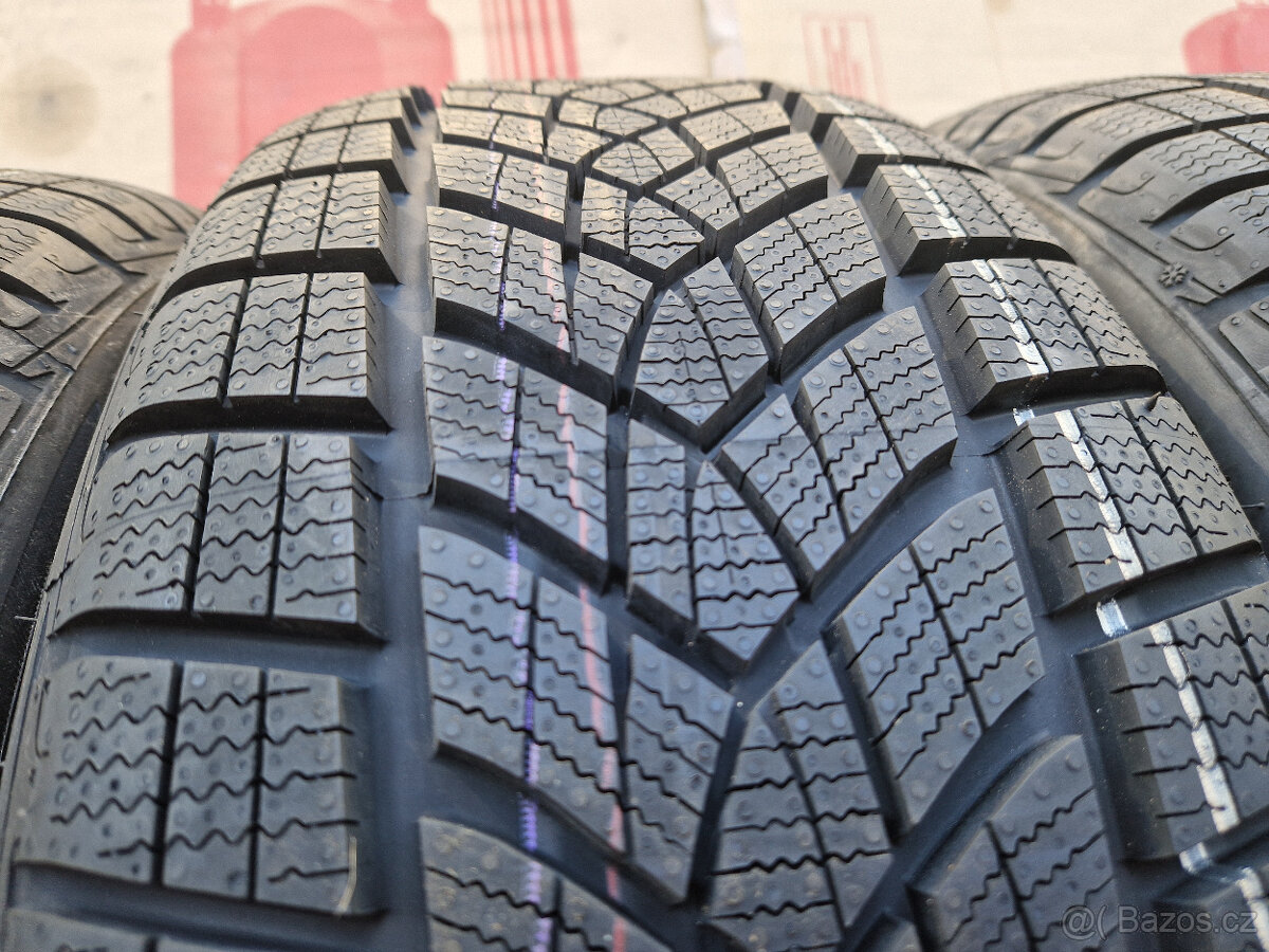 215/50 R19 zimni pneumatiky 215 50 19 r19 215/50/19 pneu - 4