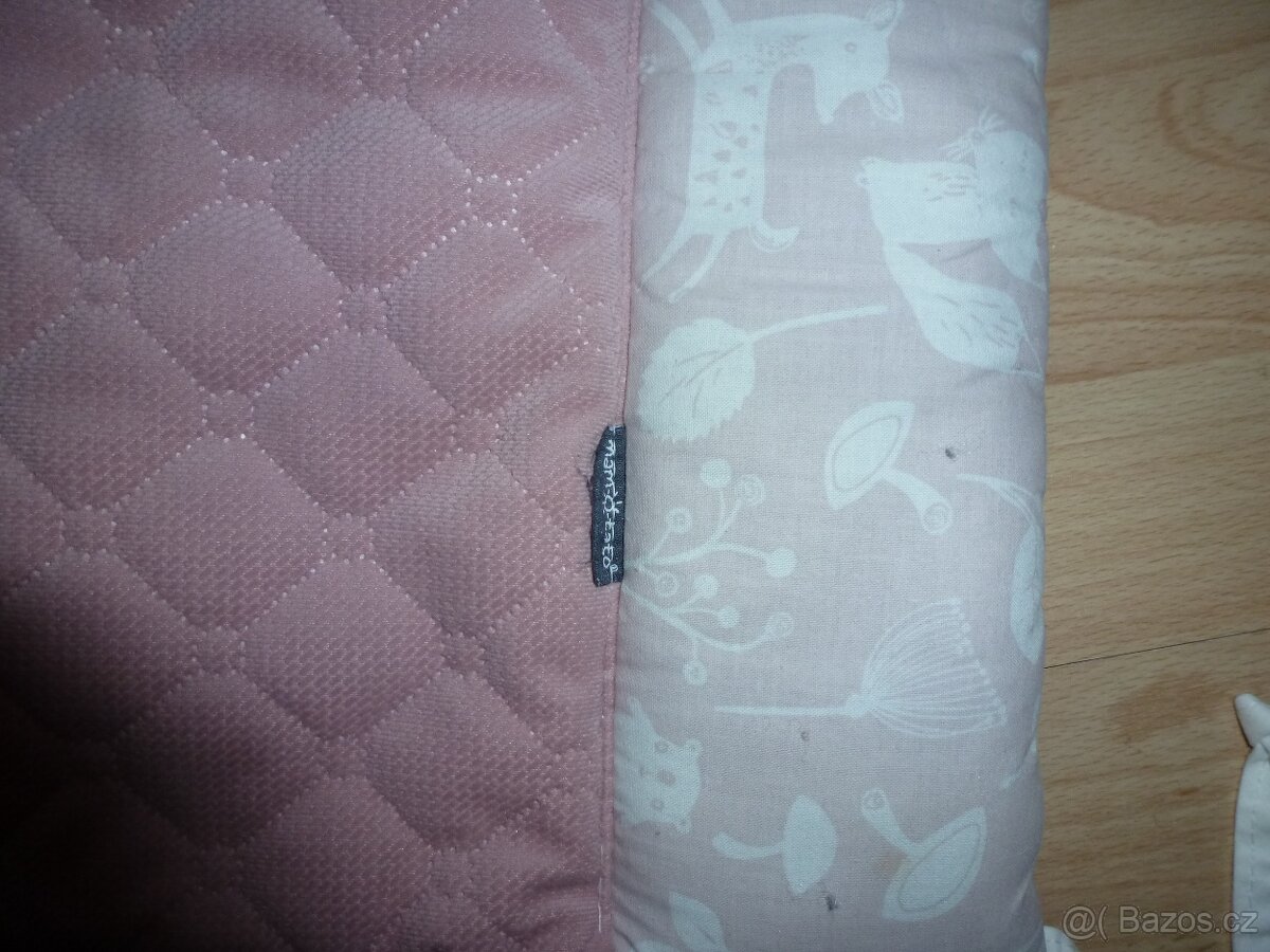 Mantinel a povlečení do postýlky - 4