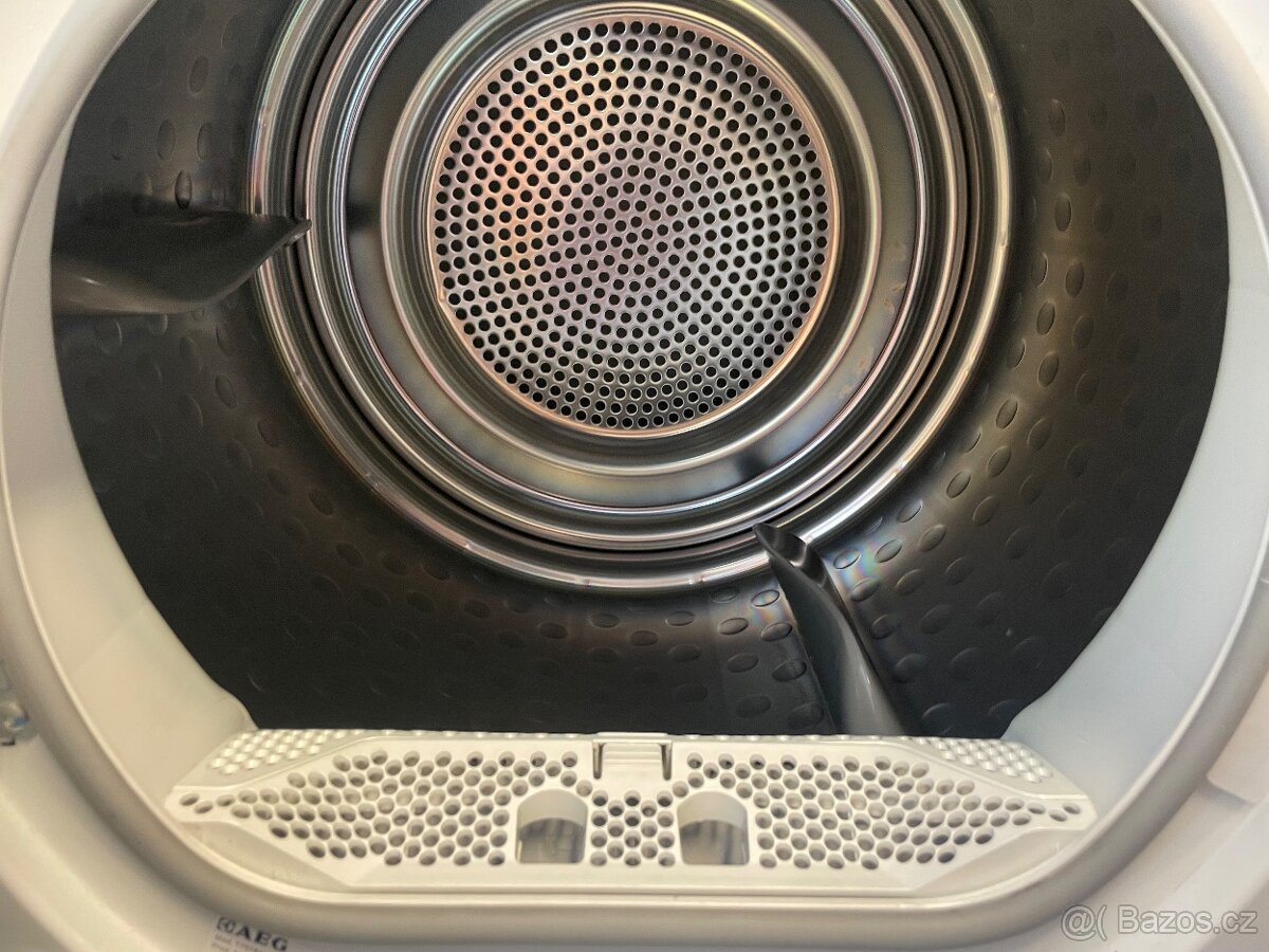 Sušička AEG - 4