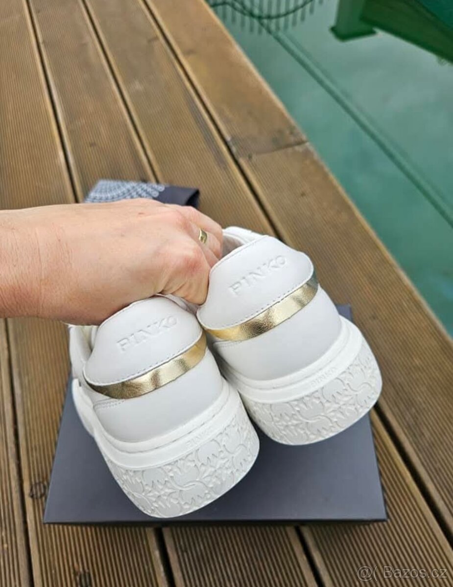 Pinko sneakers ve.40 kožené - 4