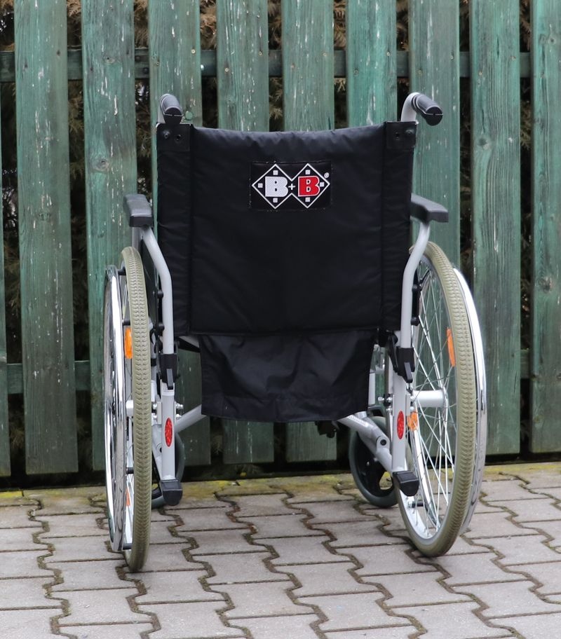 073-Mechanický invalidní vozík B+B. - 4