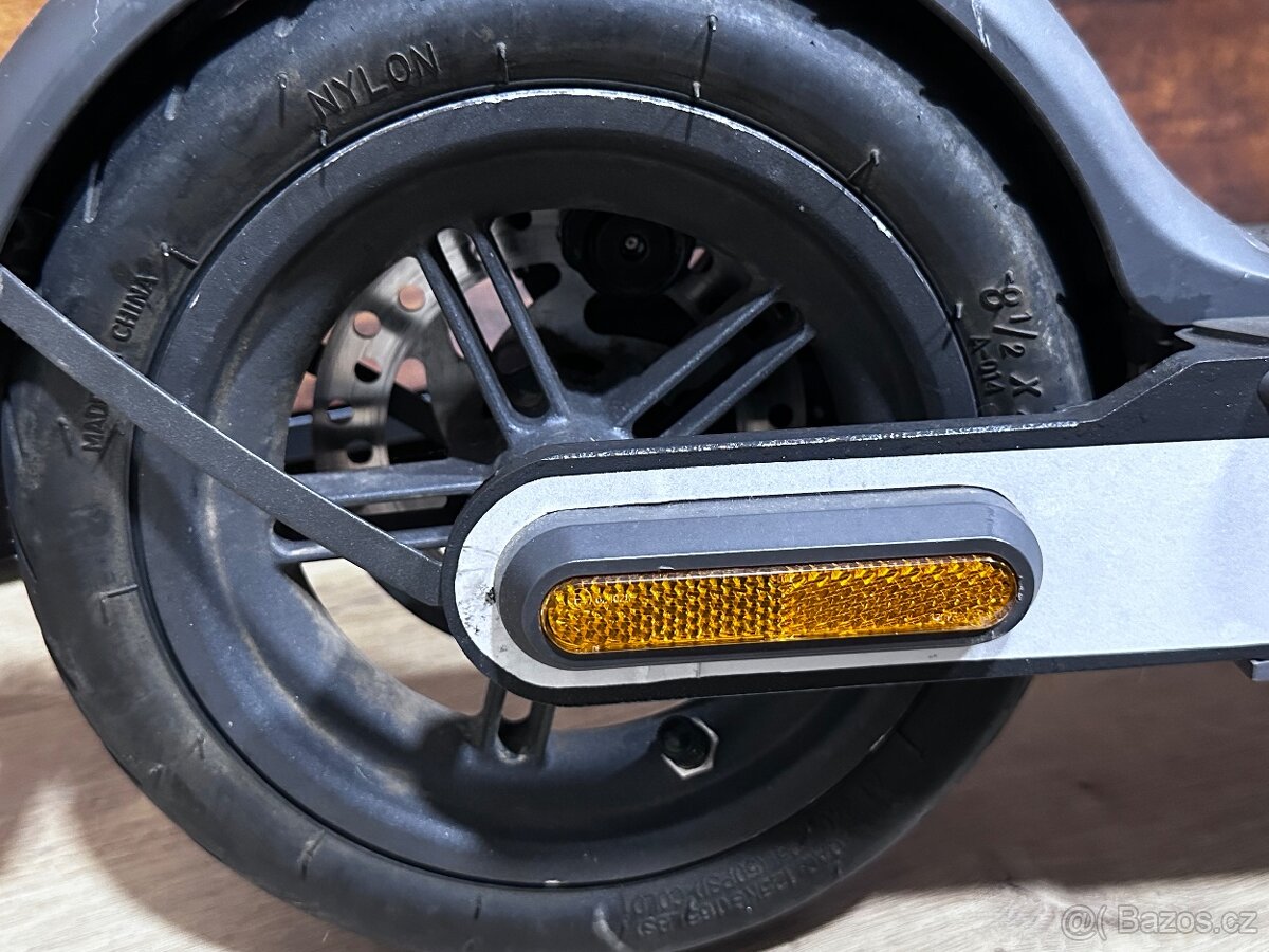 Elektrokoloběžka xiomi - 4