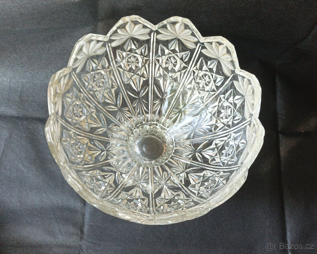 SKLENĚNÁ MÍSA - 4