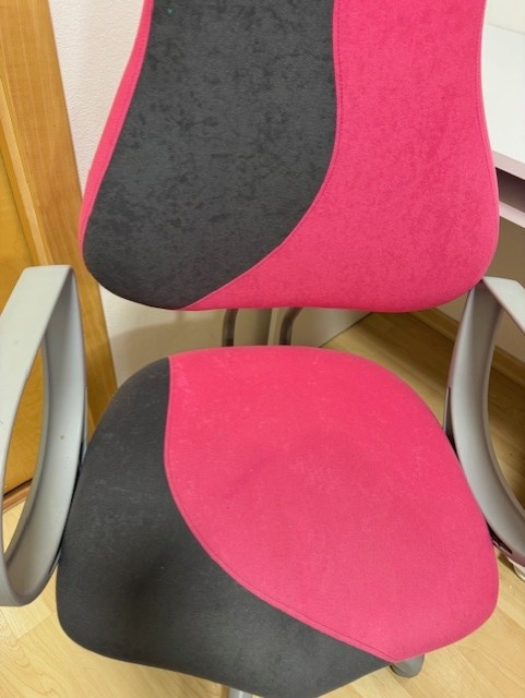 Dětský psací stůl s židlí - 4