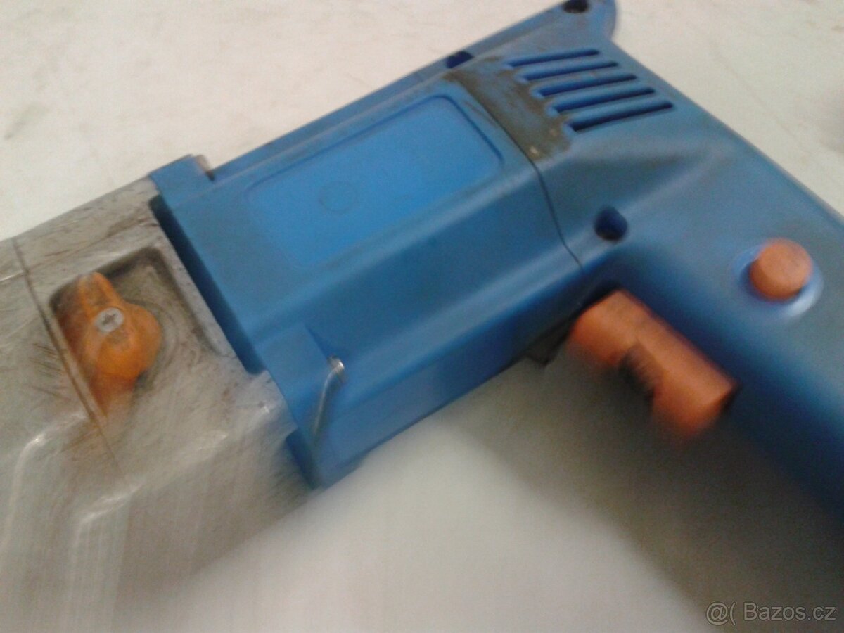 Vrtačka NAREX EVP13 s příklepem - 4