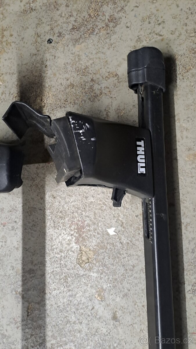 Nosič Thule na auto - 4
