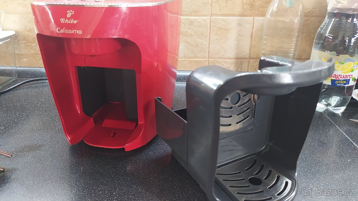 KÁVOVAR TCHIBO - 4