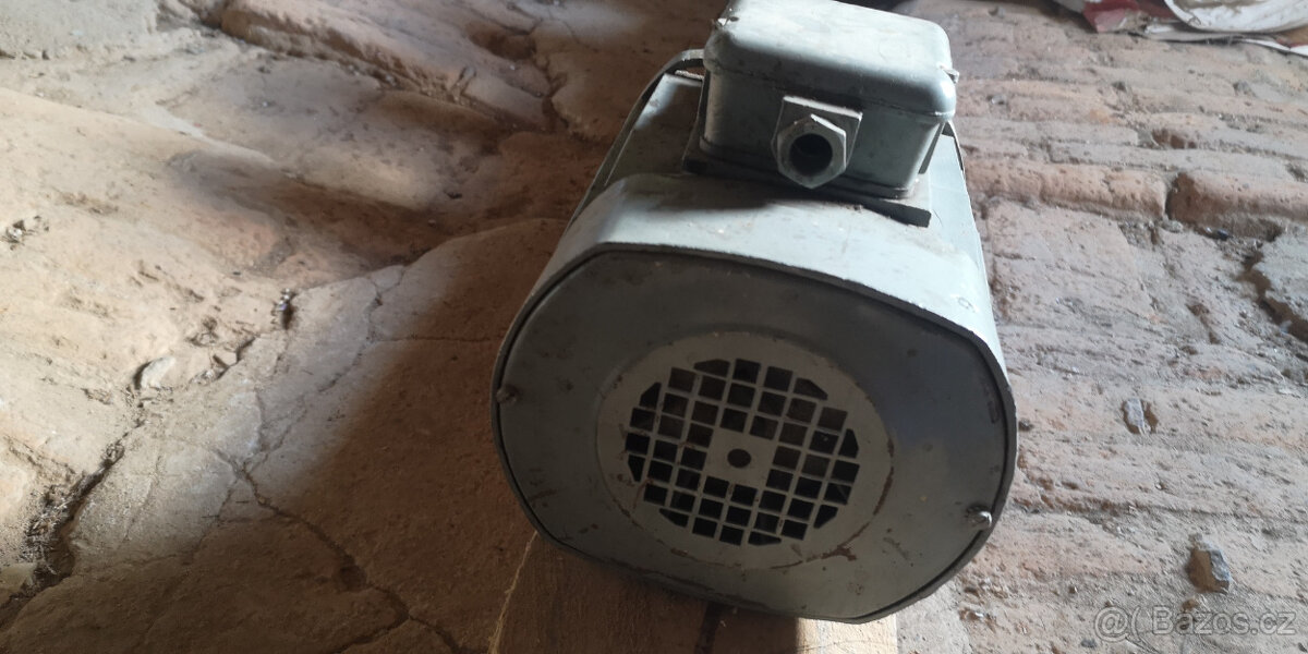 Elektromotor 550W - 4