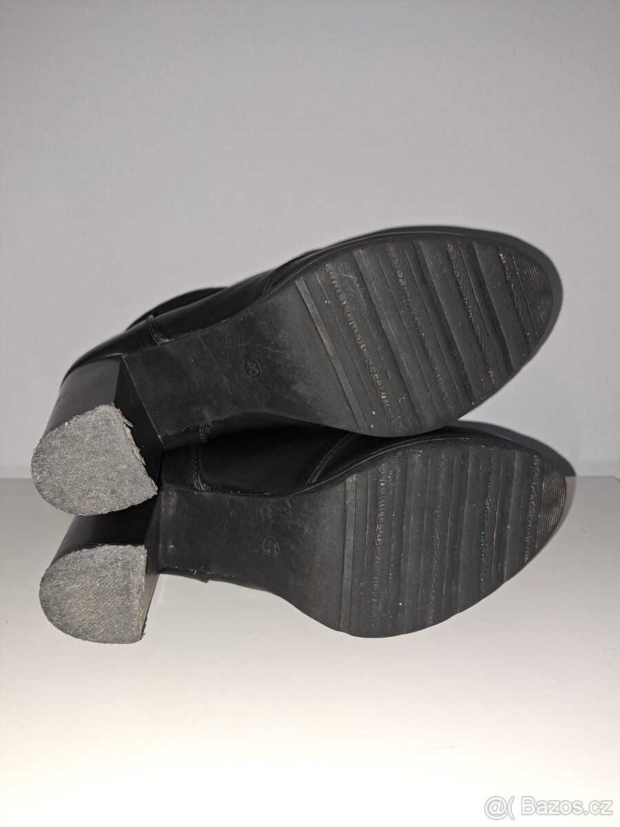 Šněrovací kotníková obuv Body Flirt s vysokým podpatkem - 4