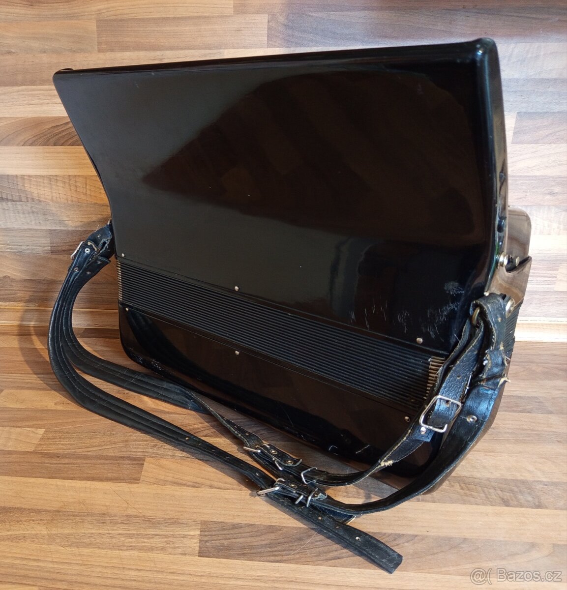 Akordeon (harmonika, heligonka) Delicia 80 basů - 4