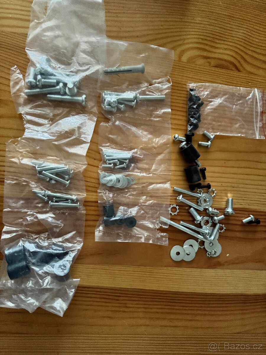 Stell polohovatelný držák na TV na stěnu - 4