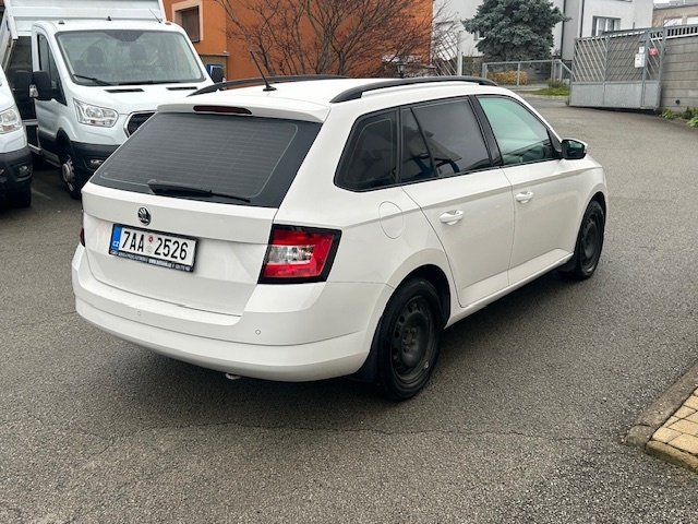 Škoda Fábia III Kombi 2018 1,4 TDi vyhř. sedačky, AC, DPH - 4