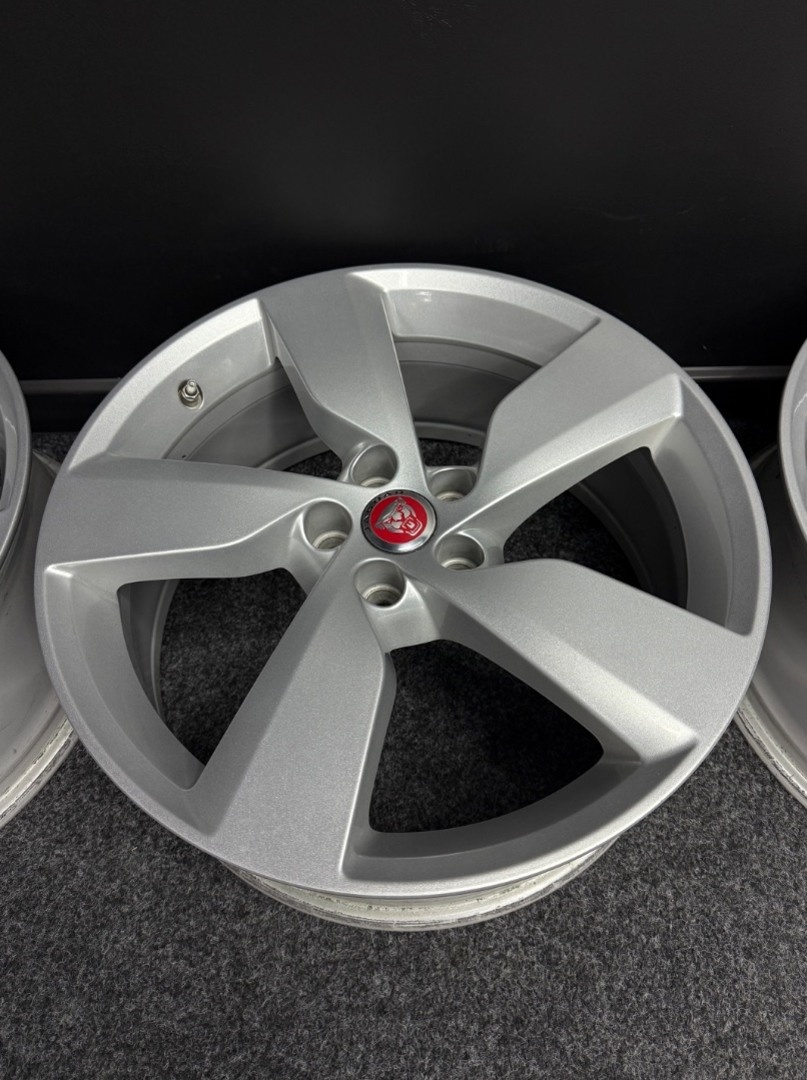 Alu JAGUAR 5x108 19” - 4