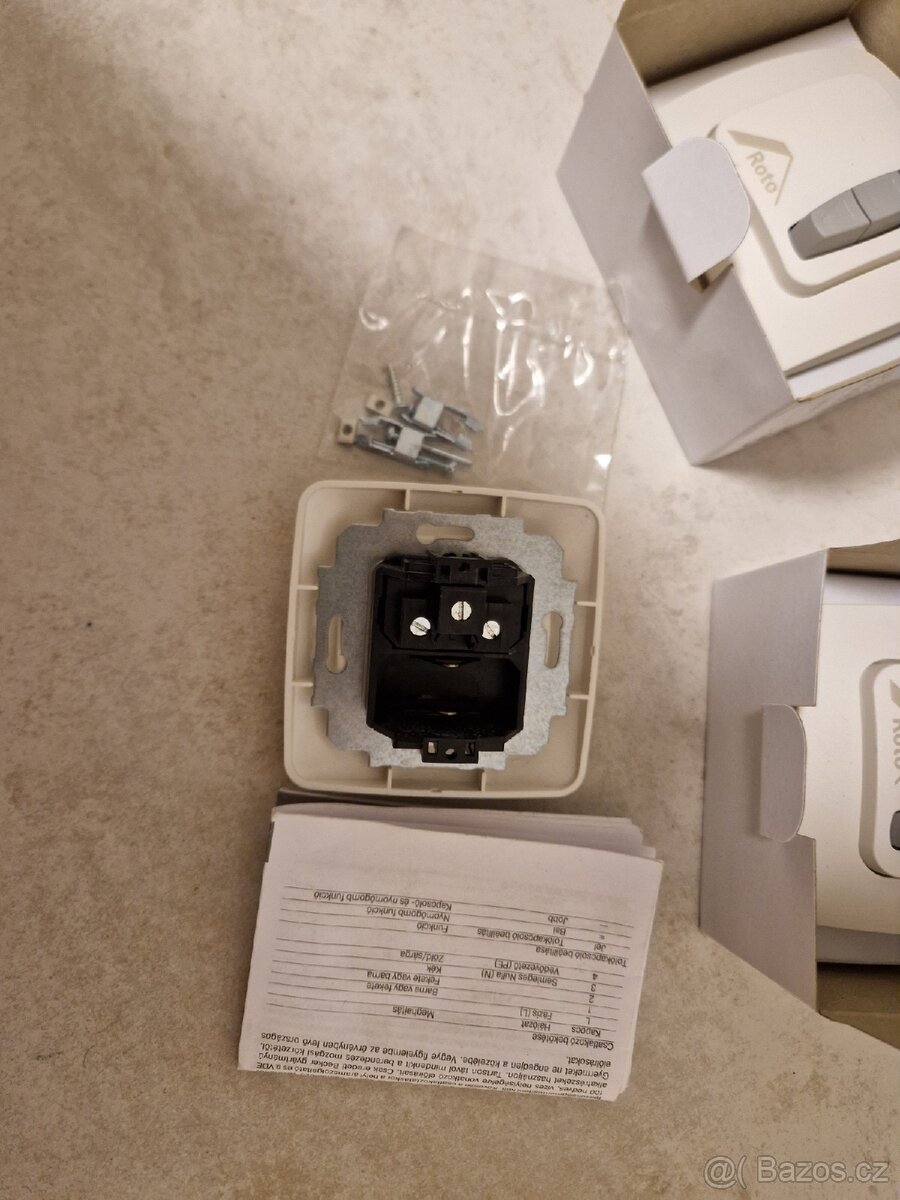 Roto stěnový přepínač - 4