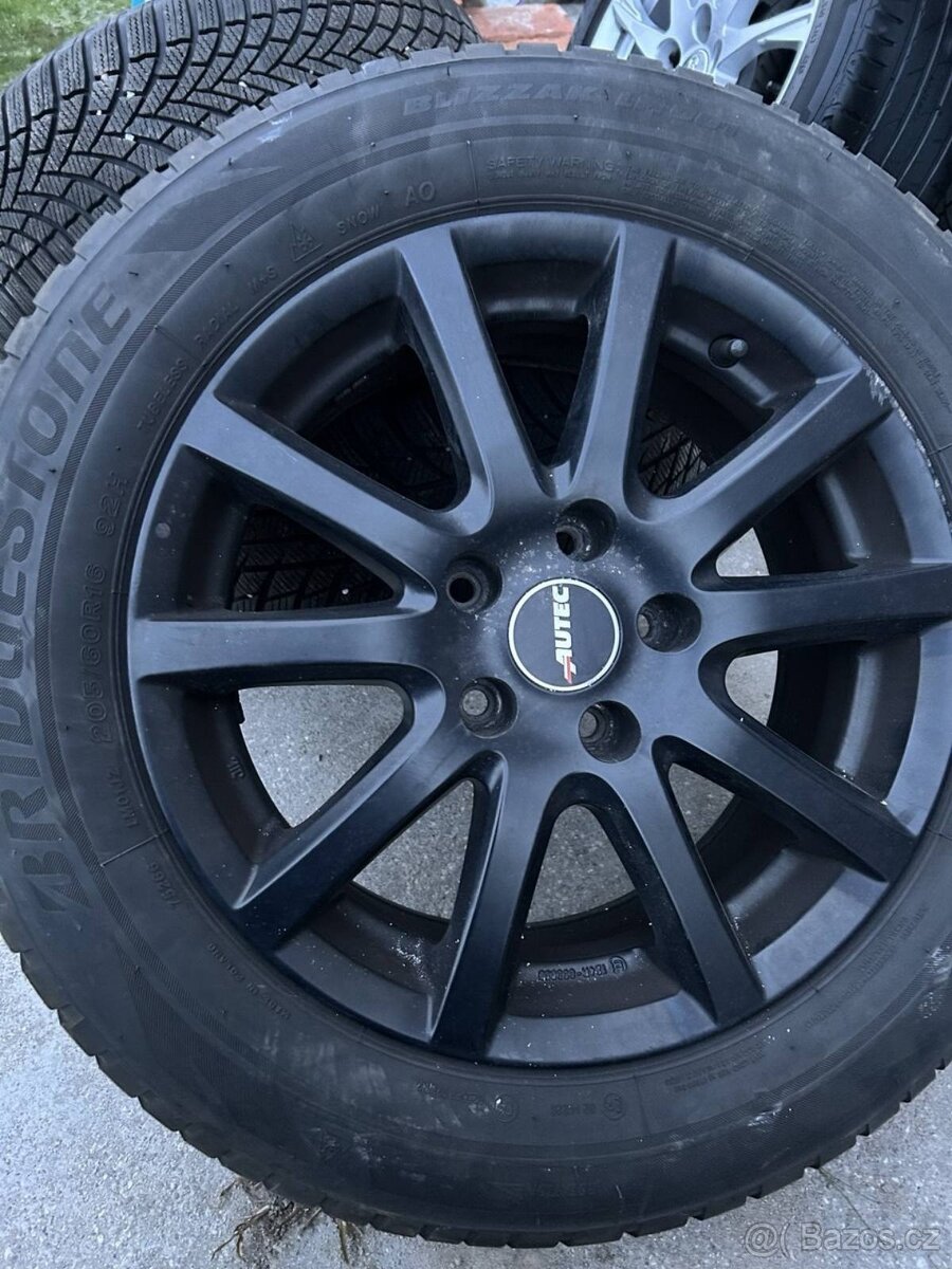 Bridgestone Blizzak LM005 - 4