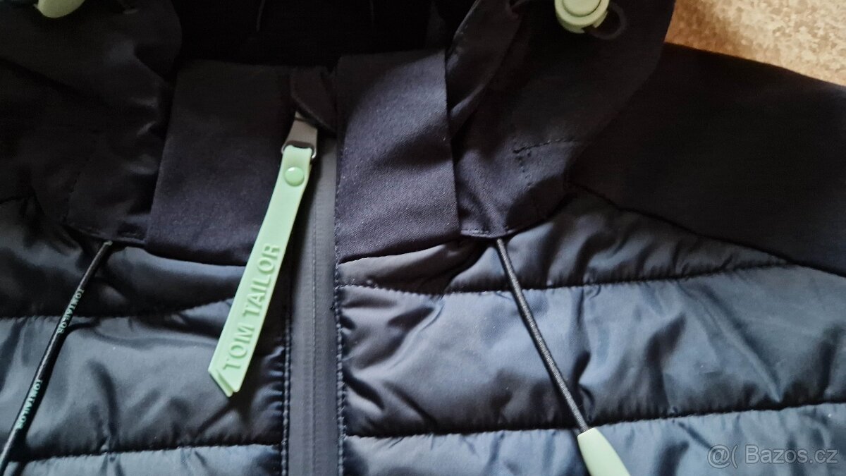 Jako N.O.V.Á. hybridní bunda TOM TAILOR vel.: S - 4