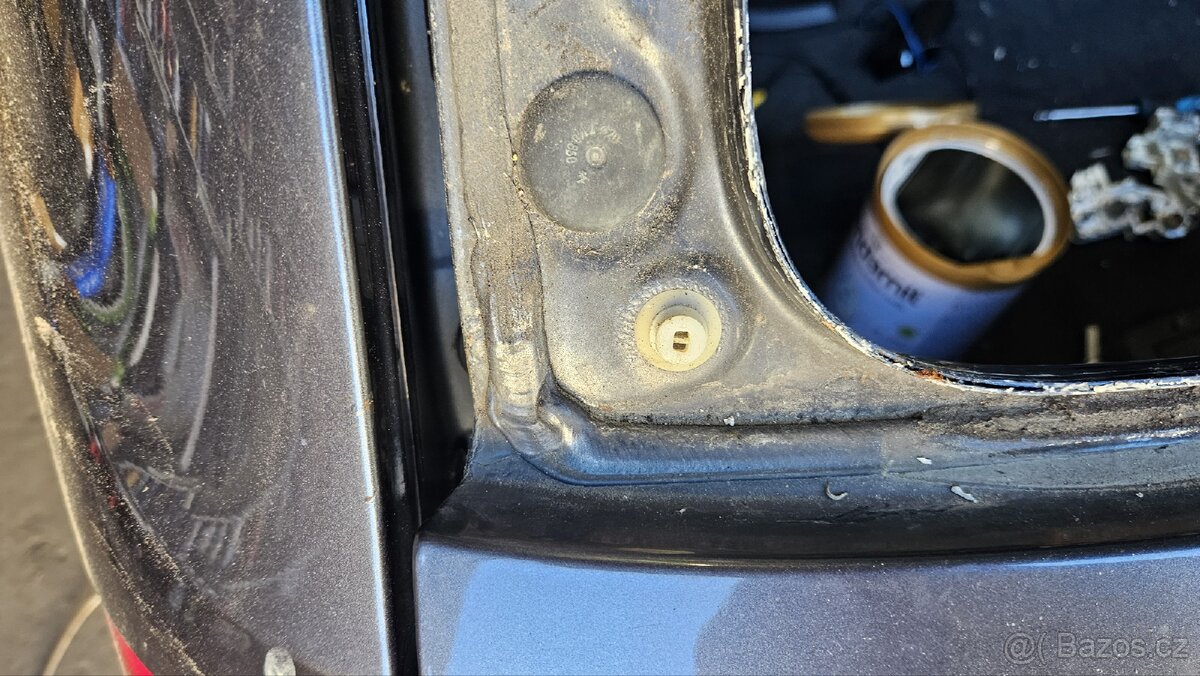 BMW e91 viko kufru - 4