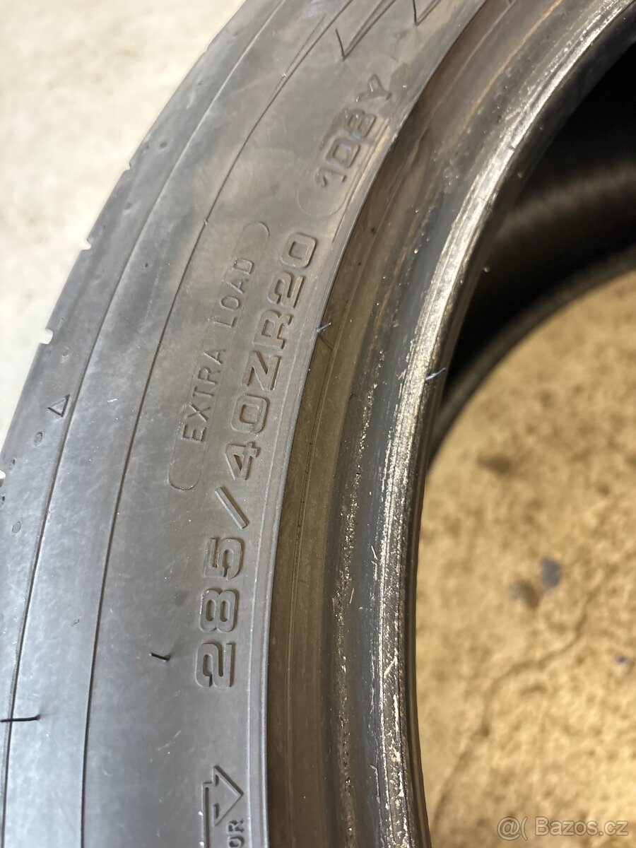 Dunlop Sport maxx RT2 - 4