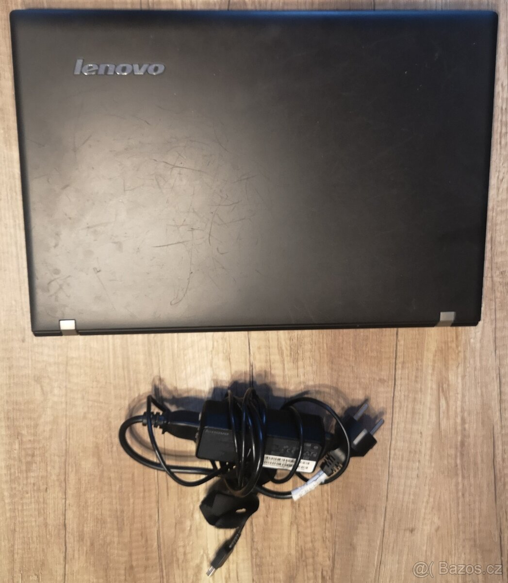 Notebook Lenovo 15“ - 4