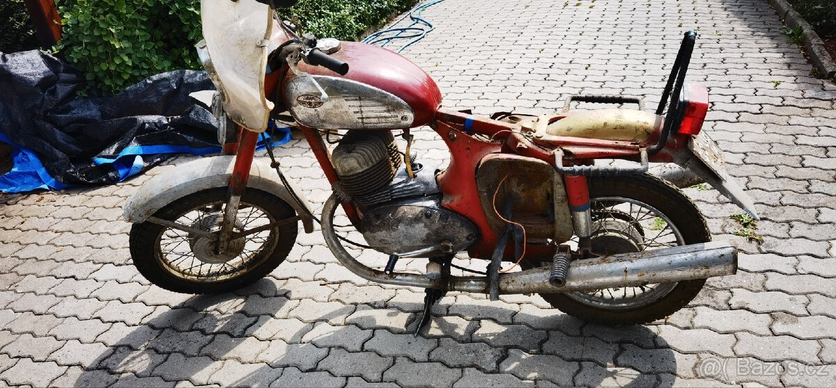 Jawa 350 - 4
