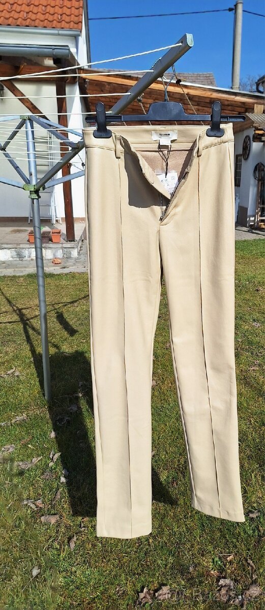 DÍVČÍ KALHOTÝ PÚLL&BEAR vel.S NOVÉ - 4